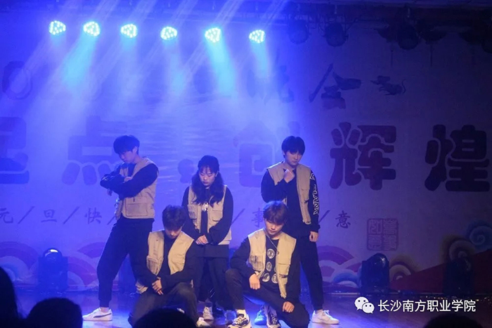 1578226616120873.jpg 640 (3).webp.jpg