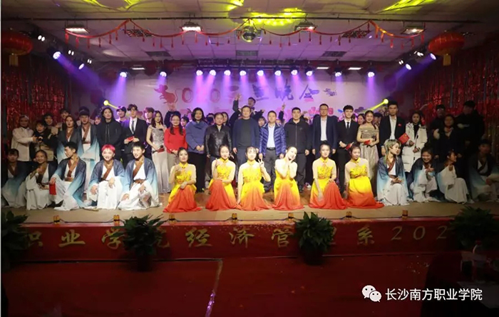 1578226828449689.jpg 640 (5).webp.jpg