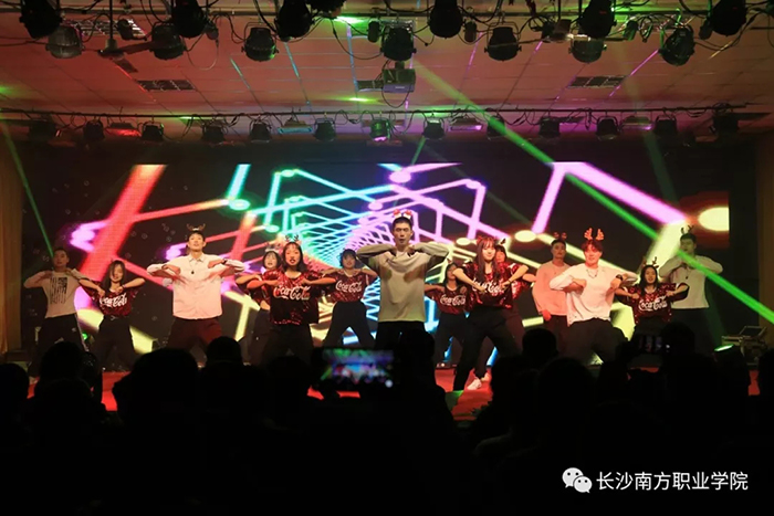 1578231121810642.jpg 640.webp (2).jpg