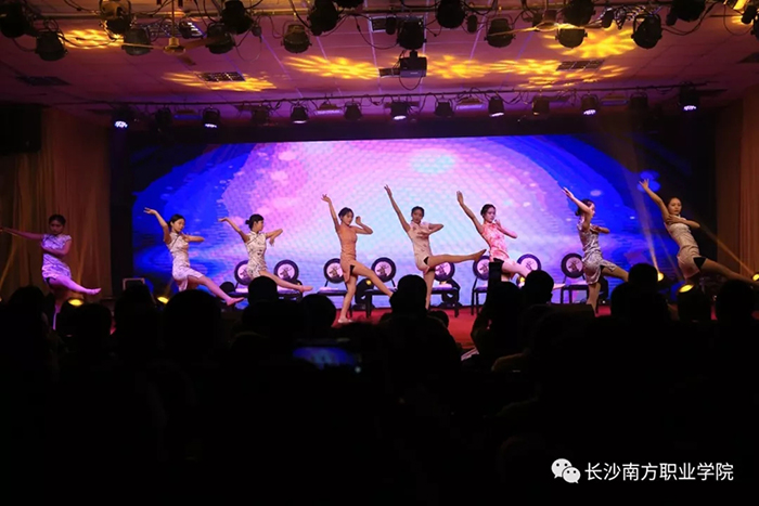 1578231212895738.jpg 640.webp (6).jpg