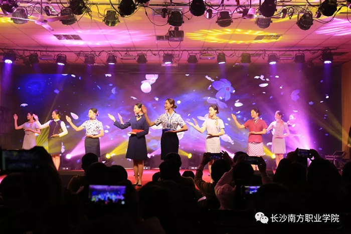 1578231234872241.jpg 640.webp (7).jpg