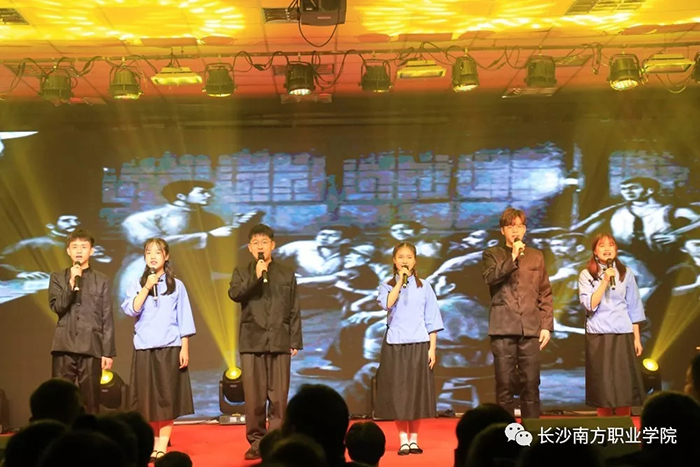 1578231293298766.jpg 640.webp (9).jpg