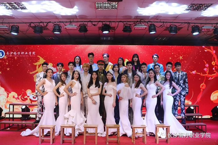 1578231350912506.jpg 640.webp (12).jpg