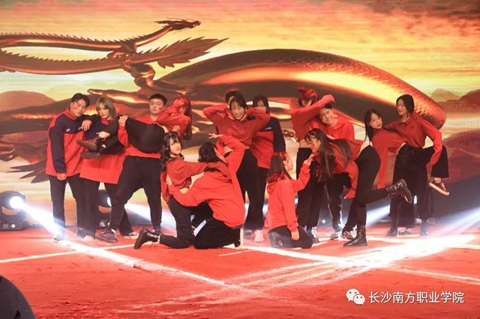 1578231543702381.jpg 640.webp (22).jpg